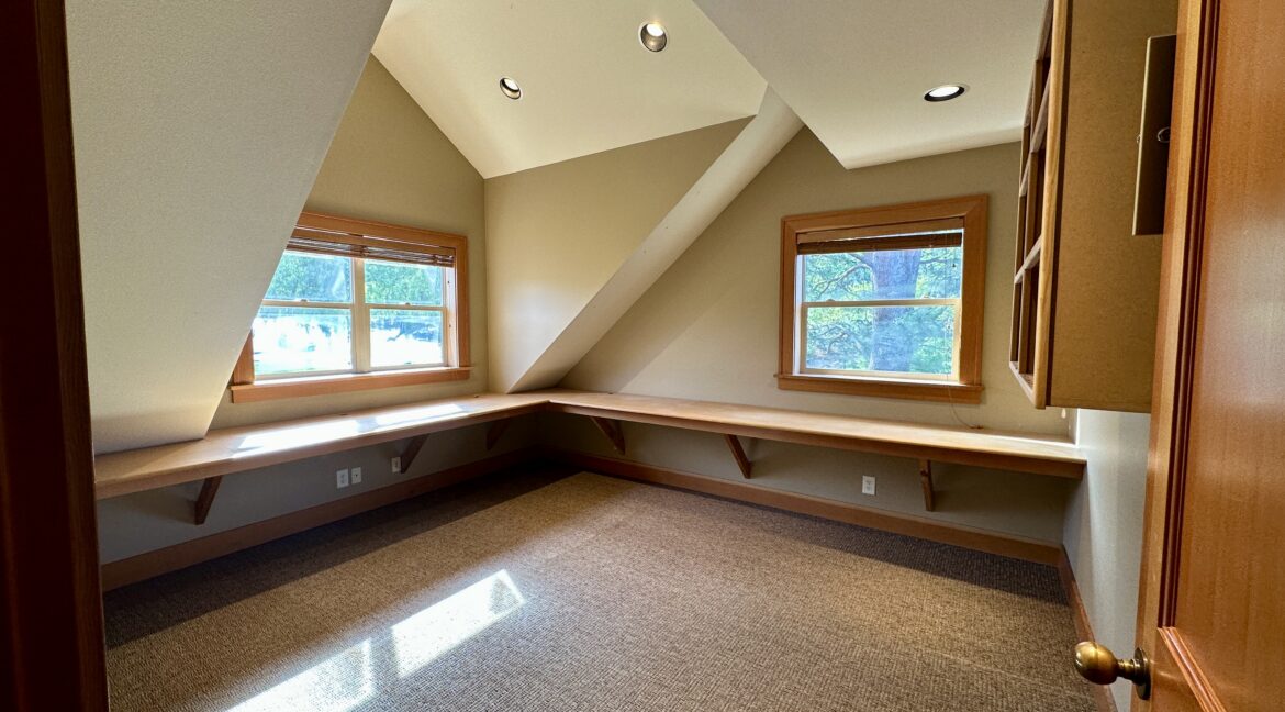 Donovan Interior Office